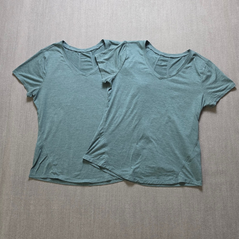RBX T-Shirt Women L Green Bundle of 2 V-Neck Short Sleeve Activewear Tees